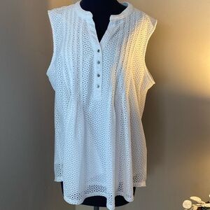 Westport sleeveless white-laced smock - size 2XL